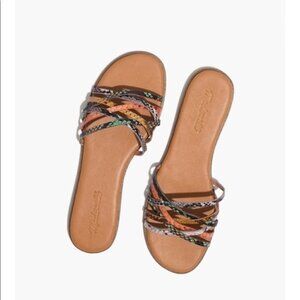 Tracie Crisscross Sandal Snake Embossed Leather Sz 9.5